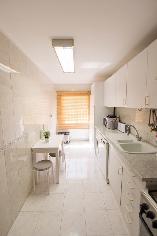 Spacious Apartment In Lisboa Exteriör bild